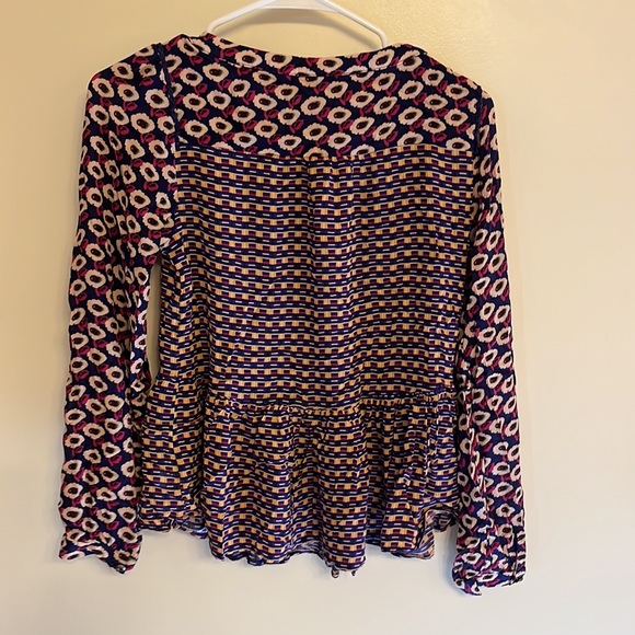 MAEVE by Anthropologie blouse. Ruffle hem, long sleeve, size S - Picture 3 of 4